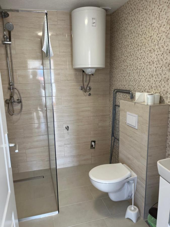 Sea View, Peaceful. Apartment Makarska Bagian luar foto